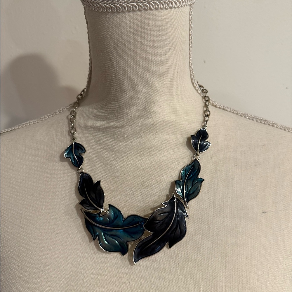 Elegant Blue Leaf Necklace